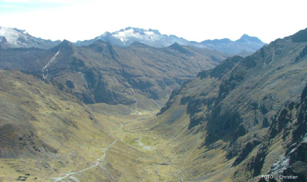 11-viacha-tours-slide
